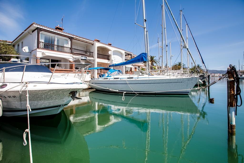 Vista Roses Mar - Casa Pescador Villa Empuriabrava Eksteriør billede