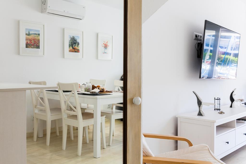Vista Roses Mar - Casa Pescador Villa Empuriabrava Eksteriør billede